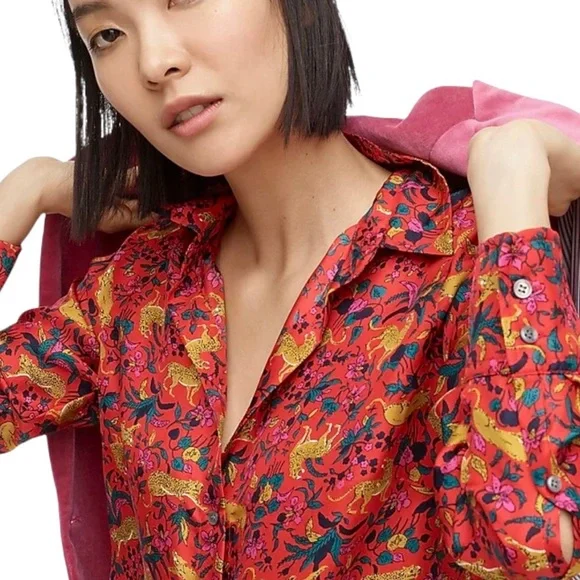 ♦️SOLD♦️J. Crew Collection Silk Twill Button Up in Jungle Cat Floral Print - Picture 2 of 15